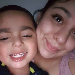 Meet your Posher, Lina