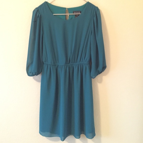 Flowy teal green dress