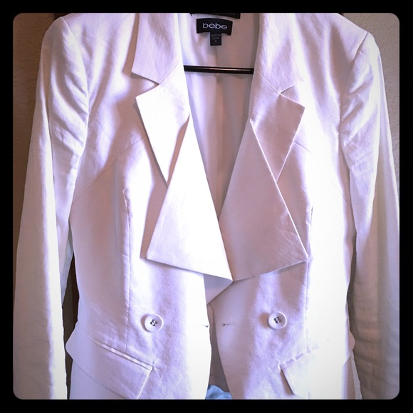 White size 6 BeBe blazer.