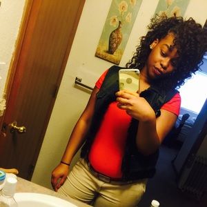 Meet your Posher, Briana