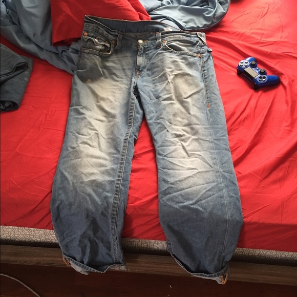 True religion sorry for the wrinkles - Picture 1 of 2