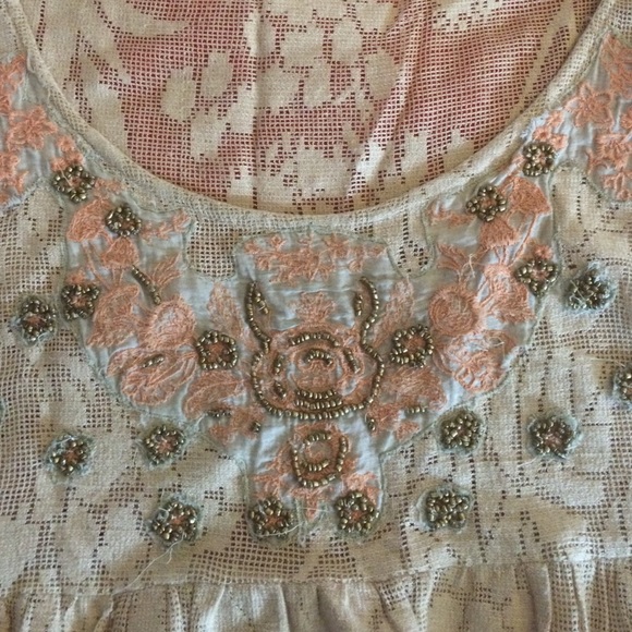 Blouse - Picture 2 of 3
