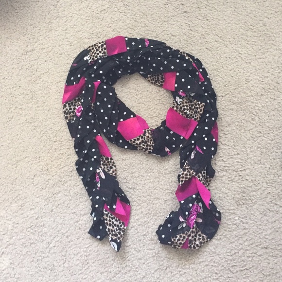 White House black market scarf.