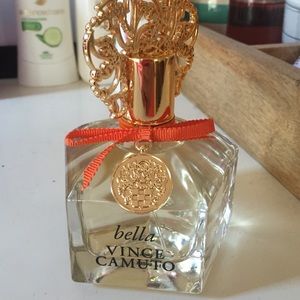 Vince Camuto Bella
