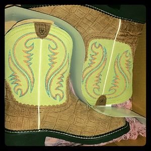 Brand New Ariat Boots