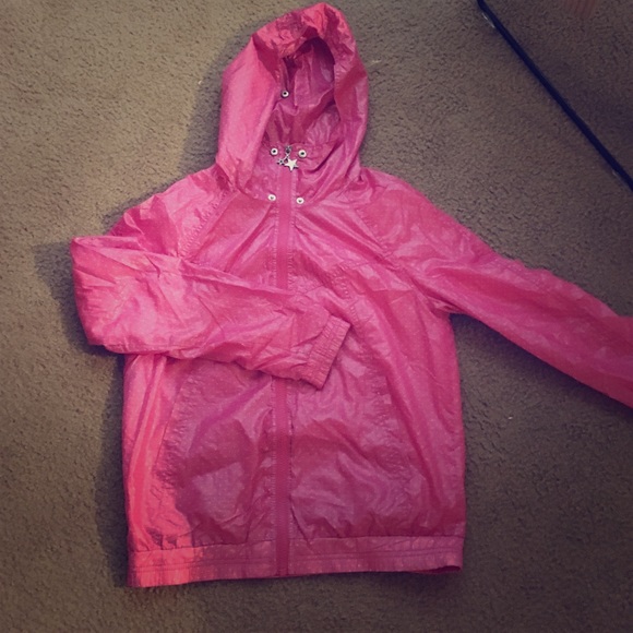 Foldable Rain coat pink polka dots