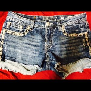 Miss me Shorts never worn!