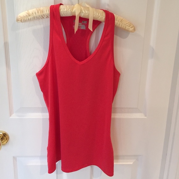 Under Armour wo tank