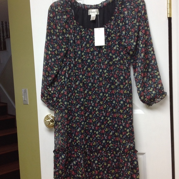 Black with flower tunic