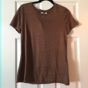 Brown short sleeve shirt