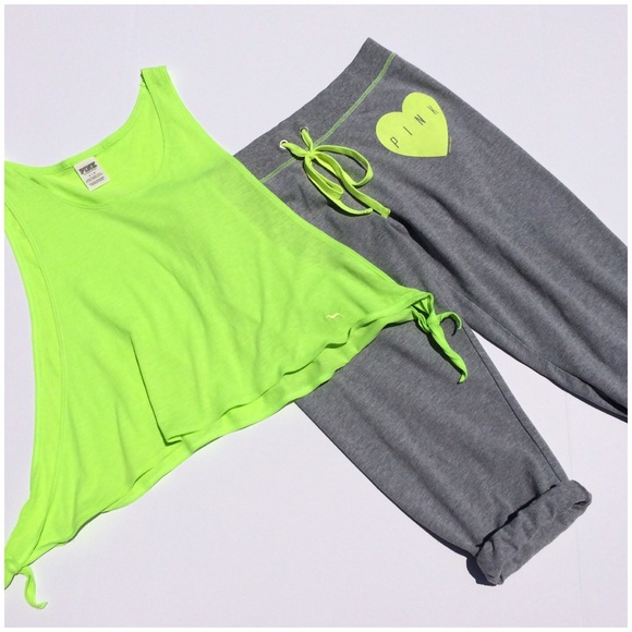 💢SOLD💢PINK VICTORIA'S SECRET - Picture 2 of 4