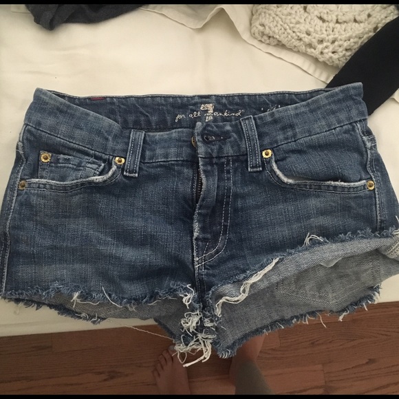 7 for all mankind mini jean shorts - Picture 1 of 2