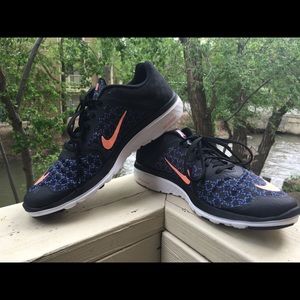 Nike FS Lite Run 3