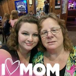 Meet your Posher, Crystal