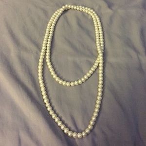 Forever 21 long pearl necklace