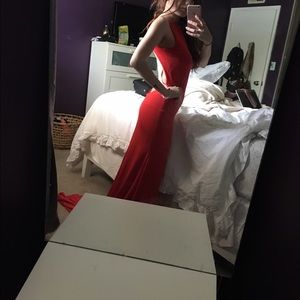 Red backless Prom Dress