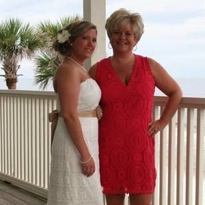 Meet your Posher, Leslie