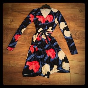 Old Navy flower patterned dress