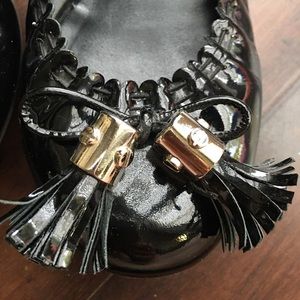 🚫SOLD🚫Tory Burch Black Patent Leather Flats