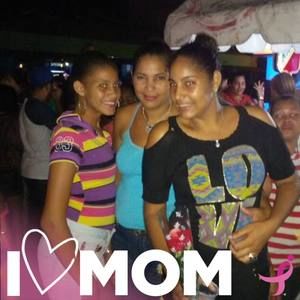 Meet your Posher, Manuela esther