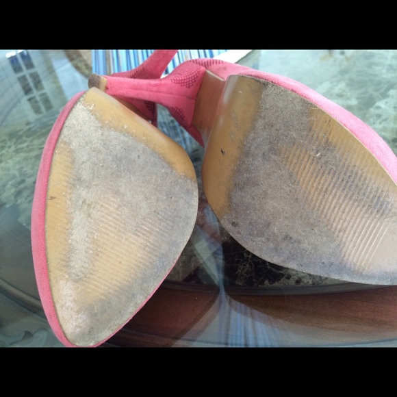 Pumps  👠 - Picture 3 of 4