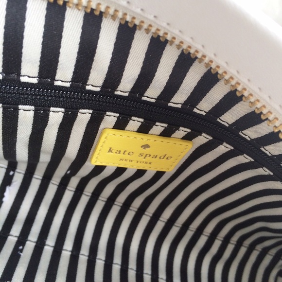 SOLD Kate Spade clutch never used! - Picture 3 of 4