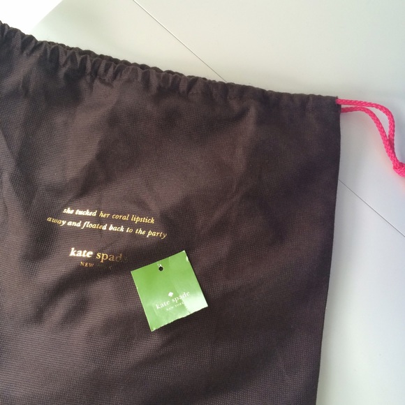 SOLD Kate Spade clutch never used! - Picture 4 of 4