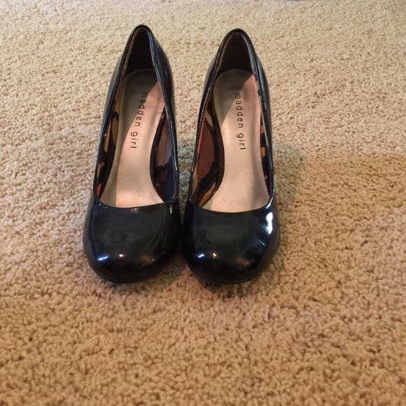 Black heels!
