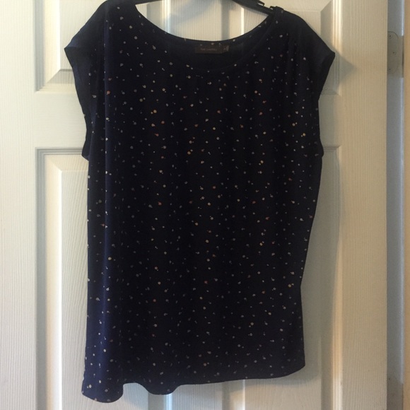 The Limited Top