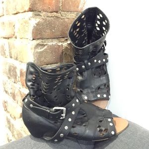 Dolce Vita open toe booties