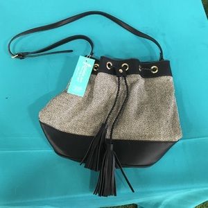 Initials Inc  signature gold bucket crosshatch