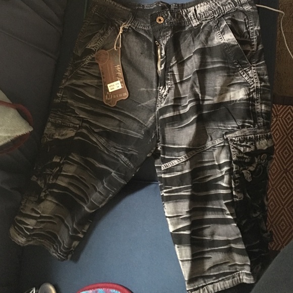 Shorts - Picture 1 of 1