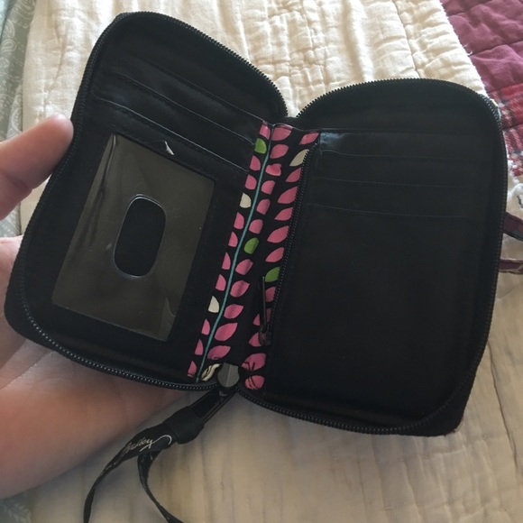 Vera Bradley wristlet - Picture 2 of 2