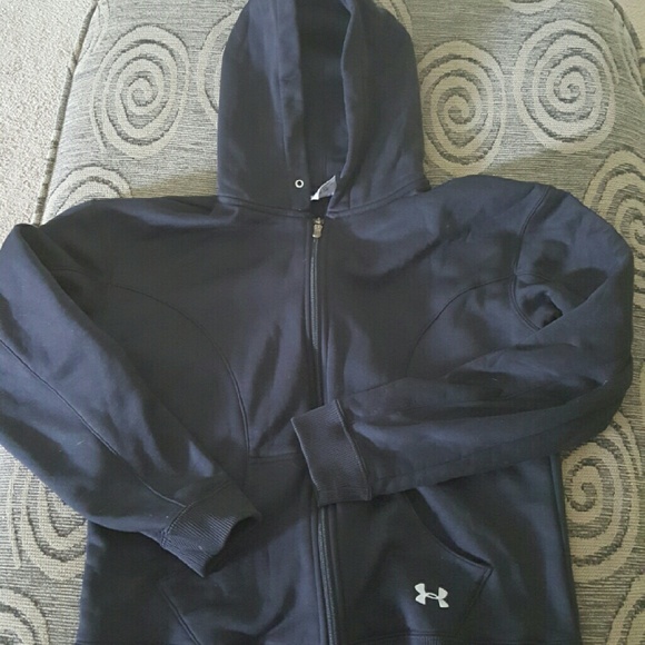 Under Armour black hoodie small