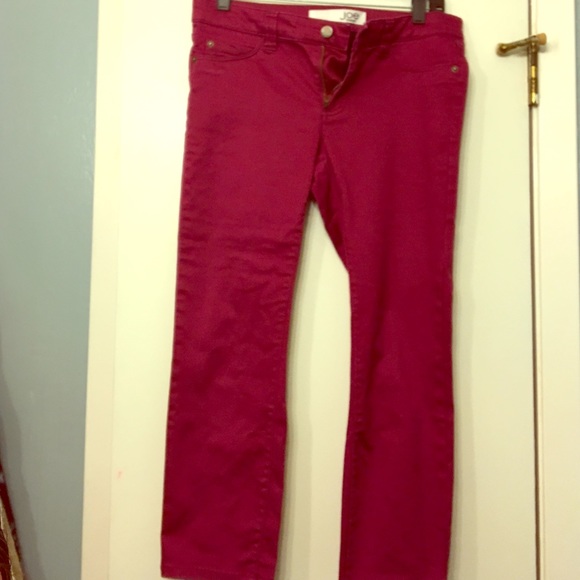 Joe Fresh crop fuchsia pants