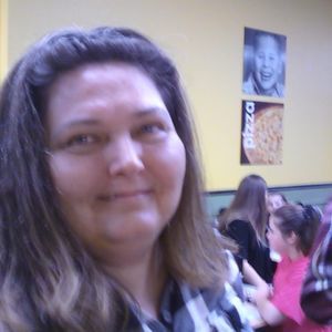 Meet your Posher, Dana