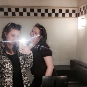 Meet your Posher, Josie