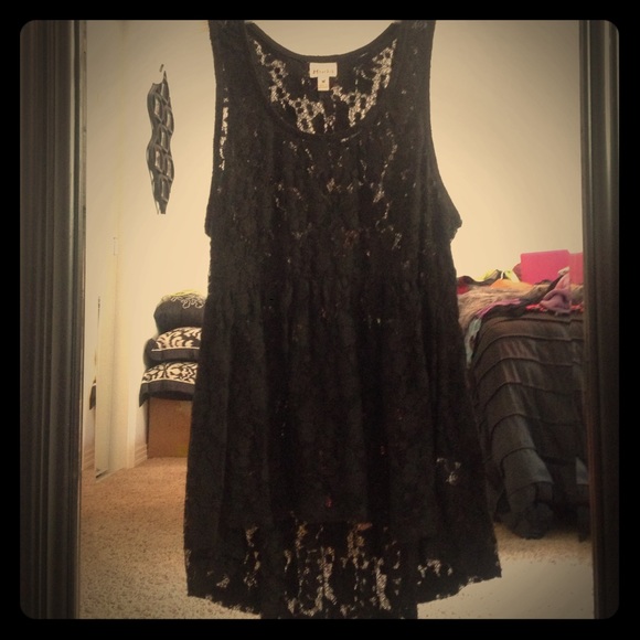 Mudd All-Over Lace Tank Top - Picture 1 of 2