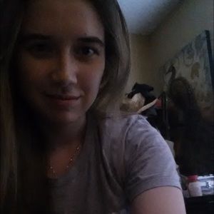 Meet your Posher, Gabrielle