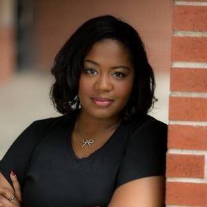 Meet your Posher, Crystal