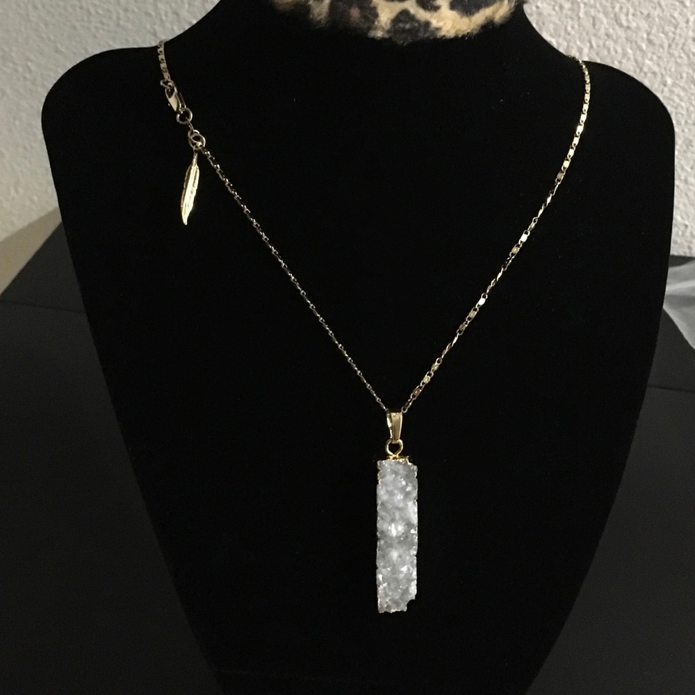 Druzy bar necklace