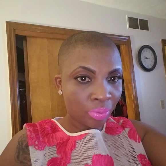 Meet your Posher, Jeneba