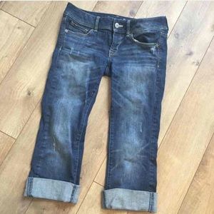 American eagle capris