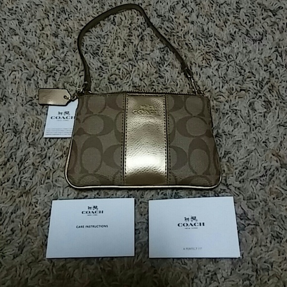 Coach - Picture 2 of 2