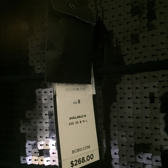 Beautiful sequins skirt - Picture 3 of 3