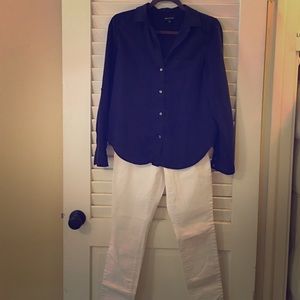 Outfit (blouse and pants) sold separately