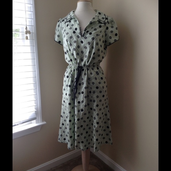 BCBGMAXAZRIA silk dress