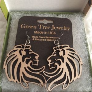Lion earrings
