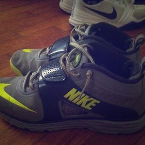 Nike Huaraches size 9.5 men's