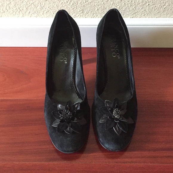 Vintage Franco Sarto Black Suede Pump heels
